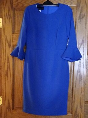 Donna Morgan Royal Blue 3/4 Sleeve Ruffle-Sleeve Dress. Size 4